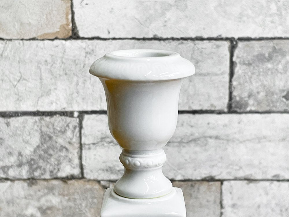ロイヤルコペンハーゲン Royal Copenhagen ホワイト White キャンドルスタンド 燭台 ライオンレリーフ 箱付 デンマーク 北欧雑貨 A ●