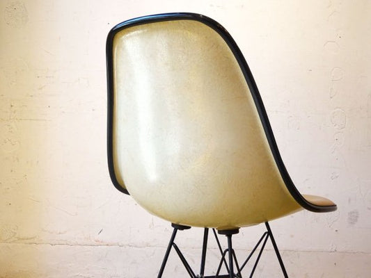 ハーマンミラー Herman Miller ビンテージ 3rd FRP ナウガレザー サイドシェルチェア 1stタイプ エッフェルベース DSR Moma ★