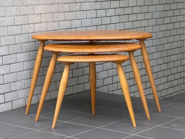 アーコール Ercol ネストテーブル nest of tables ペブルテーブル トリオ エルム材 UKビンテージ 英国 イギリス ■