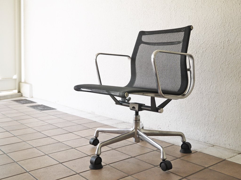 ハーマンミラー Herman Miller アルミナムグループ マネージメントチェア メッシュ張り 5本脚 C&Rイームズ ミッドセンチュリー ◇