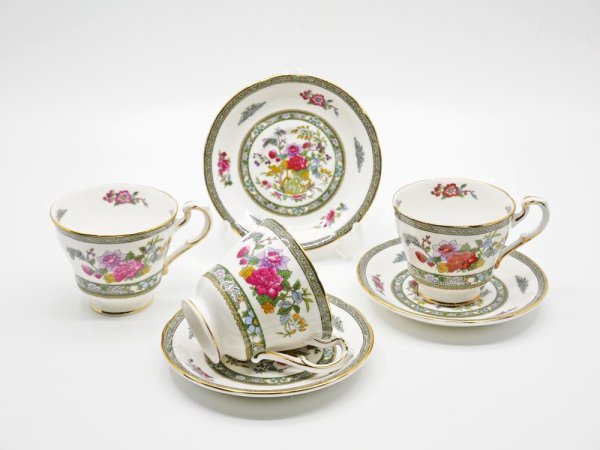 パラゴン PARAGON ツリーオブカシミール TREE of KASHMIR カップ＆ソーサー C/S 金彩 ボーンチャイナ 英国食器 C ●