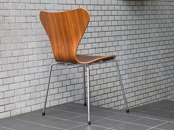 フリッツハンセン Fritz Hansen セブンチェア ウォールナット アルネ・ヤコブセン スタッキングチェア 北欧家具 デンマーク ■