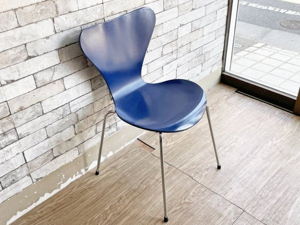 フリッツハンセン Fritz Hansen セブンチェア ダークブルー ラッカー アルネ・ヤコブセン Arne Jacobsen デンマーク 北欧家具 ●