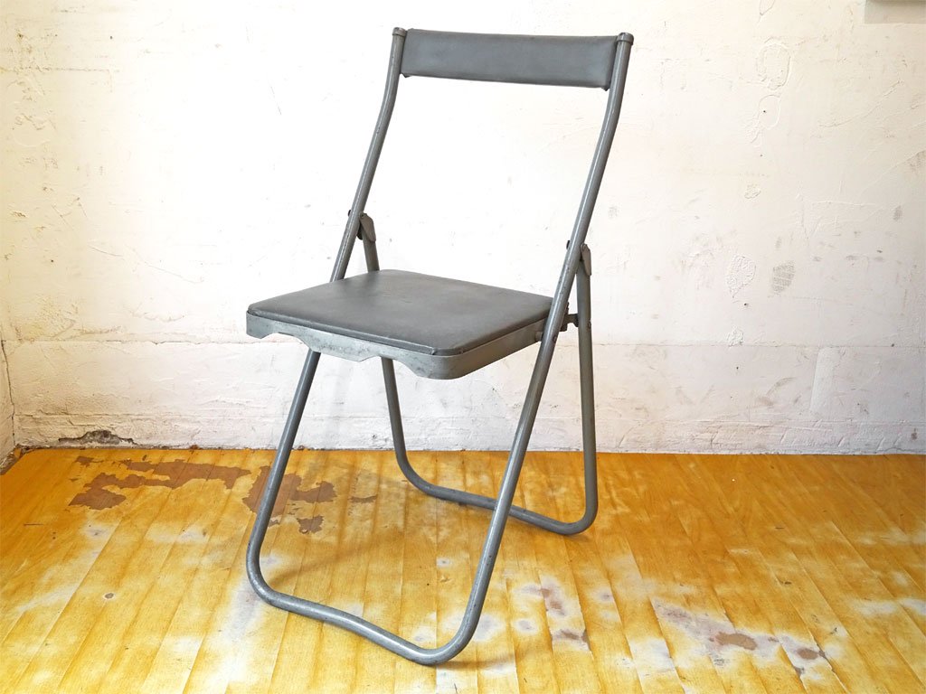 ジャパンビンテージ イトーキ ITOKI フォールディングチェア スチールフレーム スリム 日本の古道具 折畳椅子 A ★