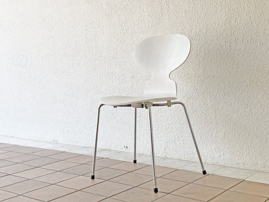 フリッツハンセン Fritz Hansen アントチェア ANT CHAIR アルネ ヤコブセン カラードアッシュ ホワイト 4本脚 アリンコチェア 北欧 デンマーク ◇