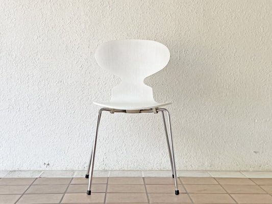 フリッツハンセン Fritz Hansen アントチェア ANT CHAIR アルネ ヤコブセン カラードアッシュ ホワイト 4本脚 アリンコチェア 北欧 デンマーク ◇