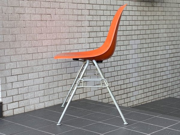 ハーマンミラー Herman Miller 2ndビンテージ サイドシェルチェア FRP製 オレンジ スタッキングベース C&R イームズ ミッドセンチュリー ■