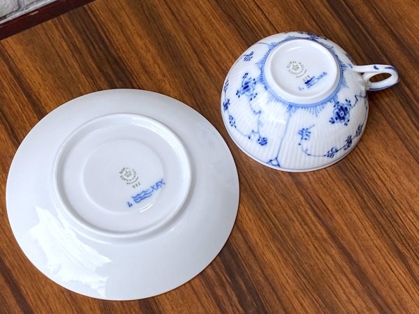 ロイヤルコペンハーゲン ROYAL COPENHAGEN ブルーフルーテッド プレイン カップ&ソーサー C&S C ■