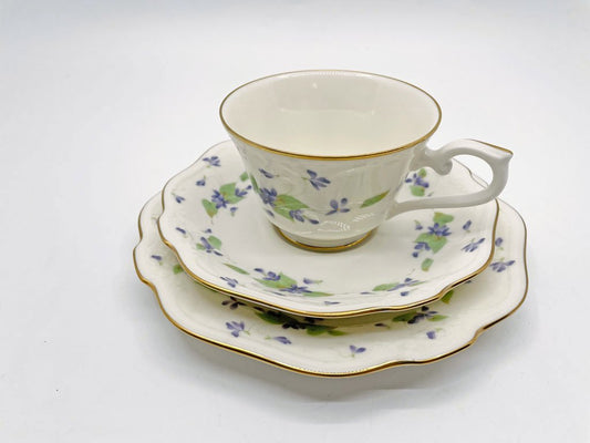 ノリタケ Noritake コンテンポラリーコレクション カップ＆ソーサー C&S トリオセット スミレ ボーンチャイナ 廃番品 A ●