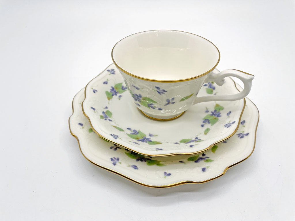 ノリタケ Noritake コンテンポラリーコレクション カップ＆ソーサー C&S トリオセット スミレ ボーンチャイナ 廃番品 B ●