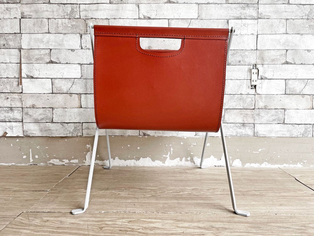モダンスタイル Modern Style フォールディング マガジンラック レザー 本革 レッド スチール脚 アクタス ACTUS 取扱 参考価格￥17,850- ●