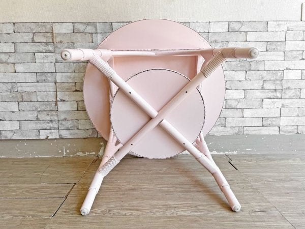 ロイドルーム LLOYD LOOM ダイニングテーブル DINING TABLE No.7130 シェルピンク ラウンド Φ92cm 英国カントリー 定価￥107,800- ●