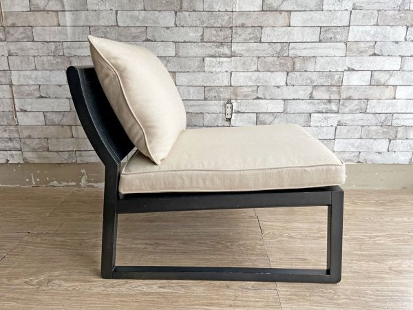 カッシーナ・イクスシー Cassina IXC イーストバイイーストウェスト East by Eastwest ヴィオラ VIOLA ラウンジチェア 廃番 参考定価\86,184- ●