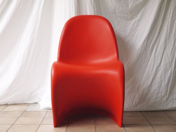 ヴィトラ vitra. パントンチェア Panton Chair レッド ヴェルナー・パントン Verner Panton スタッキングチェア ミッドセンチュリー スペースエイジ◇