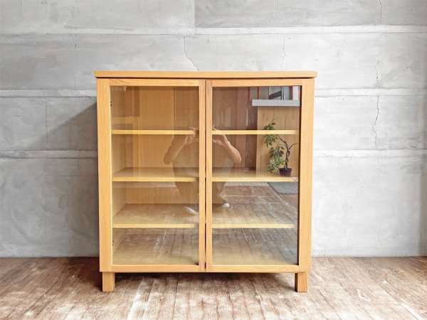 無印良品 MUJI 木製キャビネット 食器棚 カップボード ガラス扉 タモ材 W80cm 廃番 ♪