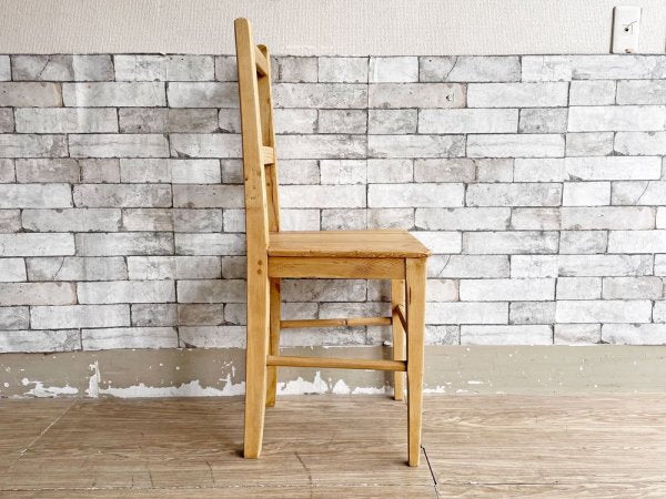 ビンテージ パイン無垢材 ダイニングチェア キッチンチェア カントリースタイル OLD FRIEND購入品 ディスプレイ用 現状特価品 ●