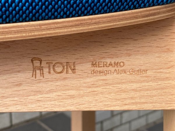 トン TON メラーノ Merano ダイニングチェア スタッキングチェア CY060A ビーチ材  クッション仕様 Alex Gufler B ■