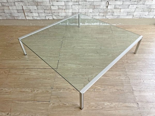 チーム・バイ・ヴェリス Team by Wellis ルームリビング ガラストップ コーヒーテーブル ローテーブル スクエア W120cm Cassina ixc.取扱 参考定価24万円 ●