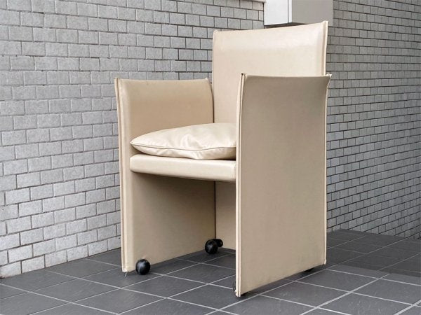 カッシーナ Cassina 401 ブレーク アームチェア 401 BREAK Armchair マリオベリーニ Mario Bellini ラウンジチェア PVCレザー MoMA永久収蔵 ■