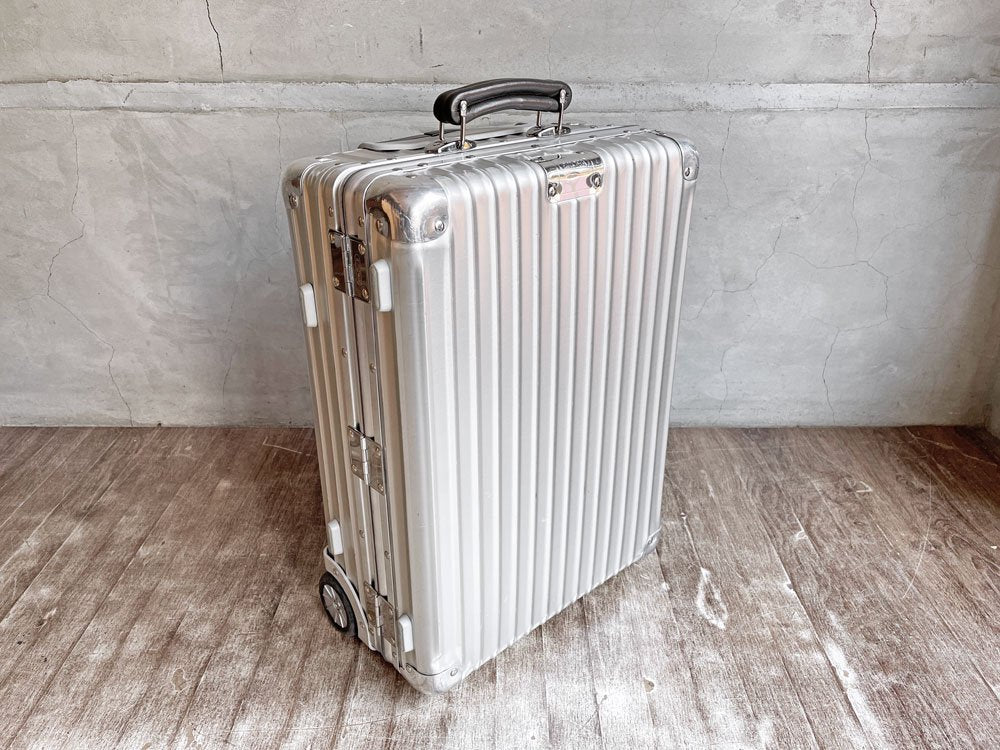 リモワ RIMOWA クラシックフライト スーツケース キャリーケース シルバー レザートップハンドル 35L TSAロック 2輪 
 最終モデル ドイツ製 希少 ♪