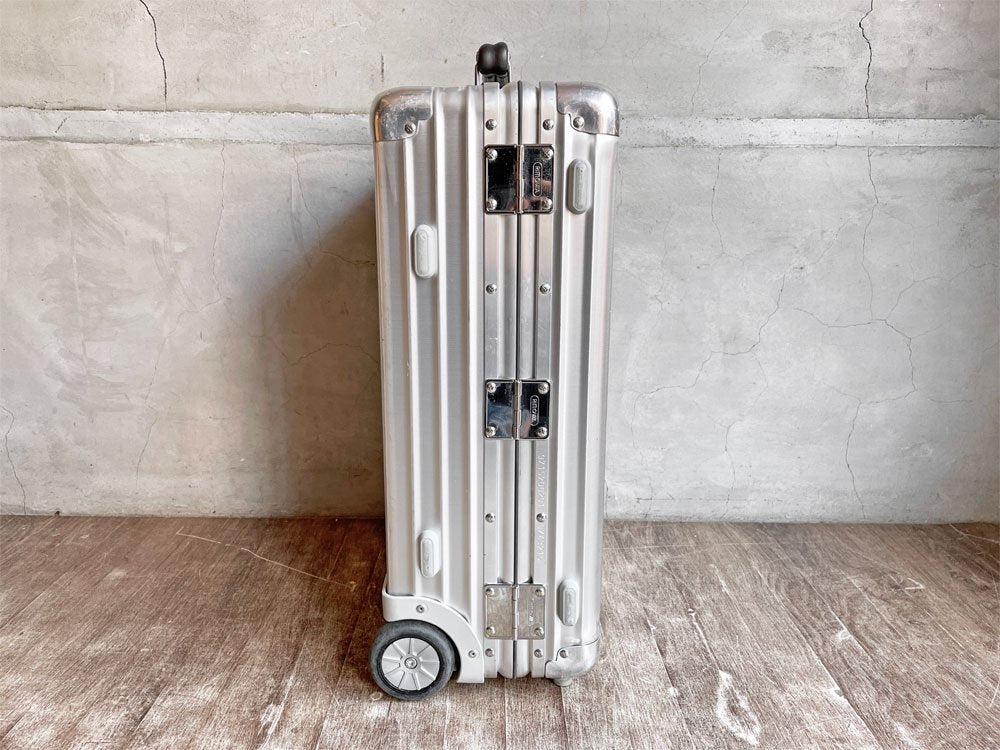 リモワ RIMOWA クラシックフライト スーツケース キャリーケース シルバー レザートップハンドル 35L TSAロック 2輪 
 最終モデル ドイツ製 希少 ♪