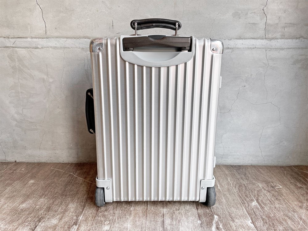 リモワ RIMOWA クラシックフライト スーツケース キャリーケース シルバー レザートップハンドル 35L TSAロック 2輪 
 最終モデル ドイツ製 希少 ♪