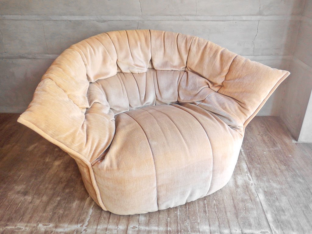 リーンロゼ ligne roset ブリガンタン BRIGANTIN 1シーター ソファ ファブリック ベージュ系 Kランク RK807 ミッシェル・デュカロワ フレンチモダン 定価247,500円♪