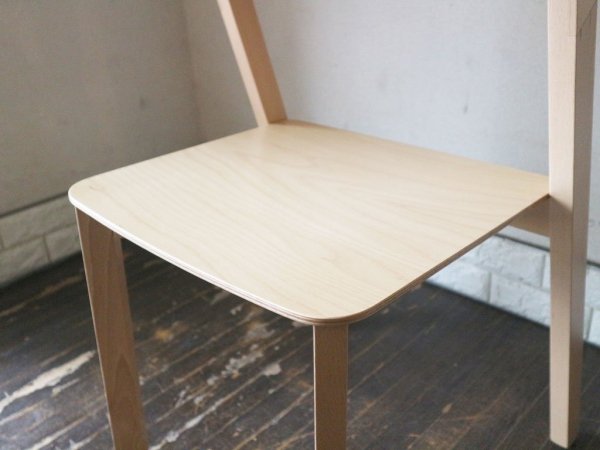 トン TON メラーノ Merano ダイニングチェア スタッキングチェア CY058A ビーチ材 ナチュラル Alex Gufler E ◎