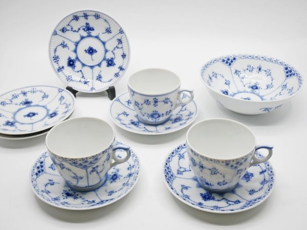 ロイヤルコペンハーゲン ROYAL COPENHAGEN ブルーフルーテッド ハーフレース コーヒー カップ&ソーサー C&S デンマーク A ●