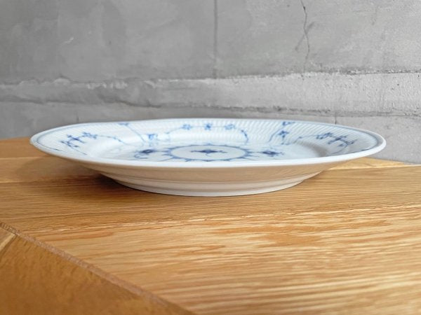 ロイヤルコペンハーゲン Royal Copenhagen ブルーフルーテッド プレイン Blue Fluted Plain プレート 25cm デンマーク 北欧食器 ♪