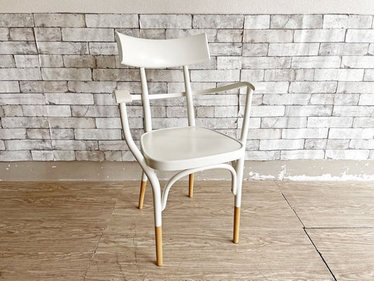 ゲブルダートーネットヴィエナ Gebruder Thonet Vienna GmbH Czech アームチェア ダイニングチェア ベントウッド 曲木 ブナ材 参考価格￥170,500- C ●