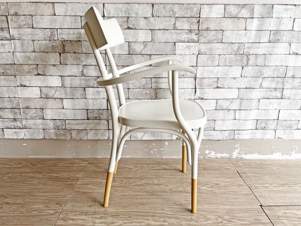 ゲブルダートーネットヴィエナ Gebruder Thonet Vienna GmbH Czech アームチェア ダイニングチェア ベントウッド 曲木 ブナ材 参考価格￥170,500- D ●