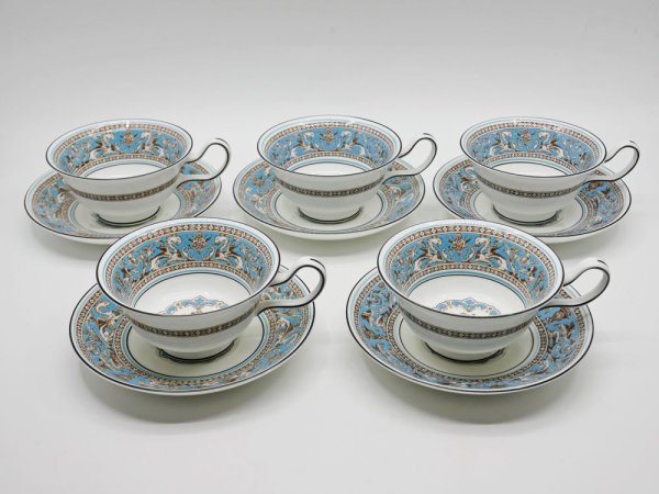 ウェッジウッド WEDGWOOD フロレンティーン ターコイズ ティーカップ&ソーサー 5客 クリーマー 6点セット 英国 合計定価￥121,000- ●