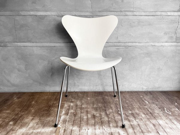 フリッツハンセン Fritz Hansen セブンチェア ダイニングチェア スタッキングチェア ラッカー仕上げ ホワイト 1999年製 アルネ・ヤコブセン デンマーク 北欧家具 B ♪