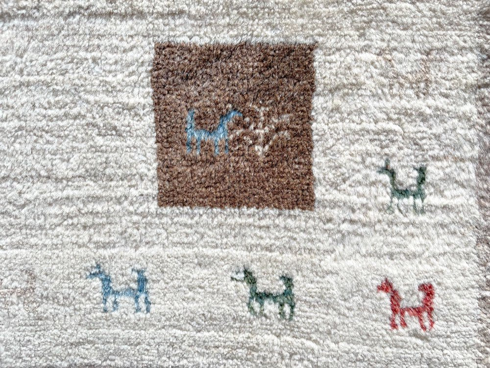 インド ギャッベ ラグ 絨毯 機織り ウール100％ アイボリー 150×95 鹿モチーフ ●