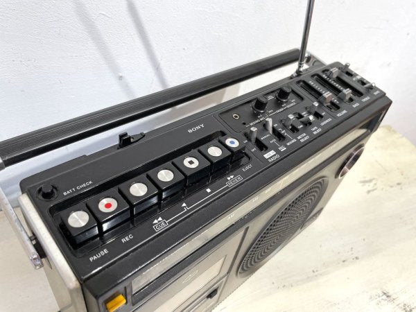 ソニー SONY スタジオ1980 ラジカセ FM-AM RADIO CASSETTE-CORDER CF-1980 MIC IN MATIC 稼働品 昭和レトロ 家電 ★