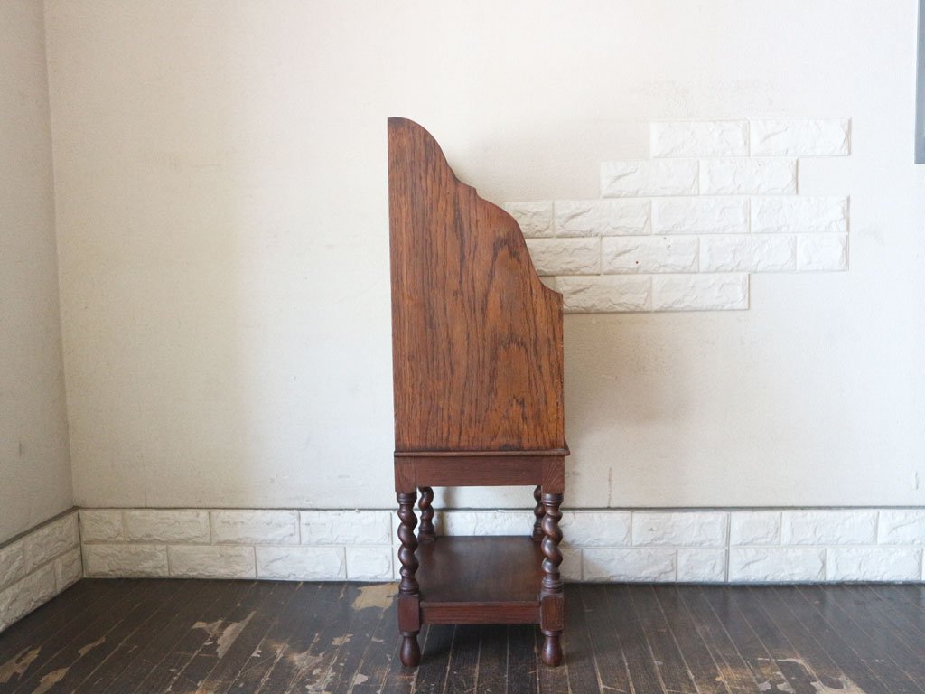 英国 アンティーク マガジンラック オーク材 UK イギリス ツイストレッグ 本棚 ブックラック ◎