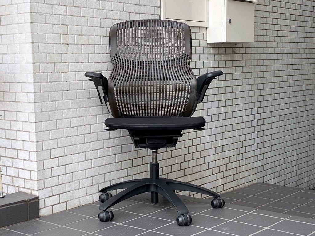 ノル Knoll ジェネレーション Generation デスクチェア オフィスチェア ブラック 昇降機能 自動サスペンションコントロール 参考価格￥123,600- ■