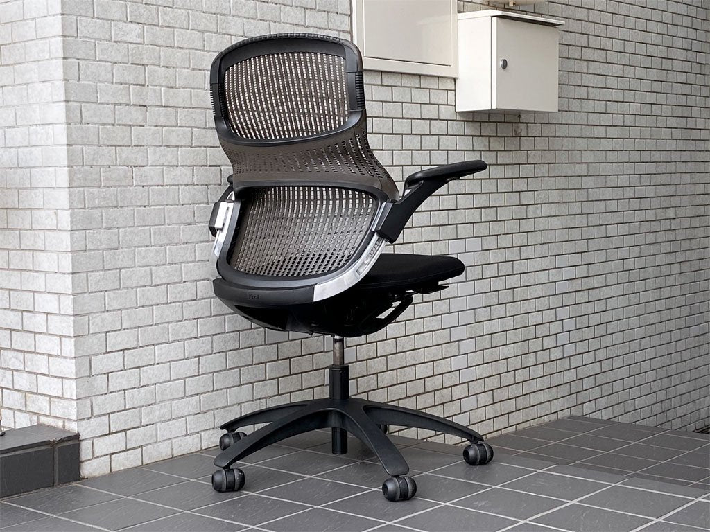 ノル Knoll ジェネレーション Generation デスクチェア オフィスチェア ブラック 昇降機能 自動サスペンションコントロール 参考価格￥123,600- ■