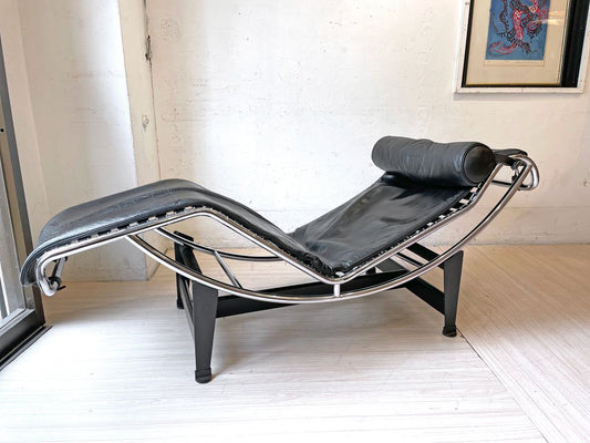 カッシーナ Cassina LC4 シェーズロング 長椅子 寝椅子 レザー 本革 ル・コルビュジエ Le Corbusier MoMAコレクション 定価￥880,000- 現状品 ★