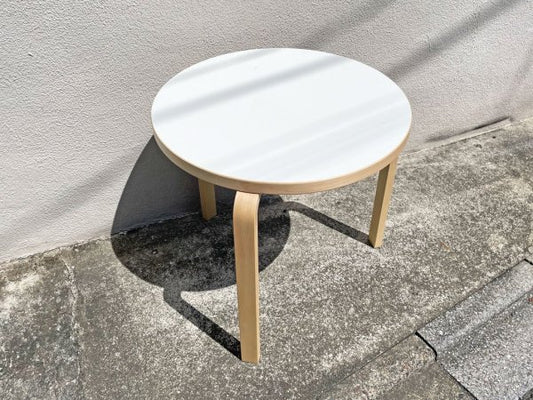 アルテック artek テーブル90B バーチ材 ホワイトラミネート天板 3本脚 アルヴァ・アアルト Alvar Aalto フィンランド 美品 ●