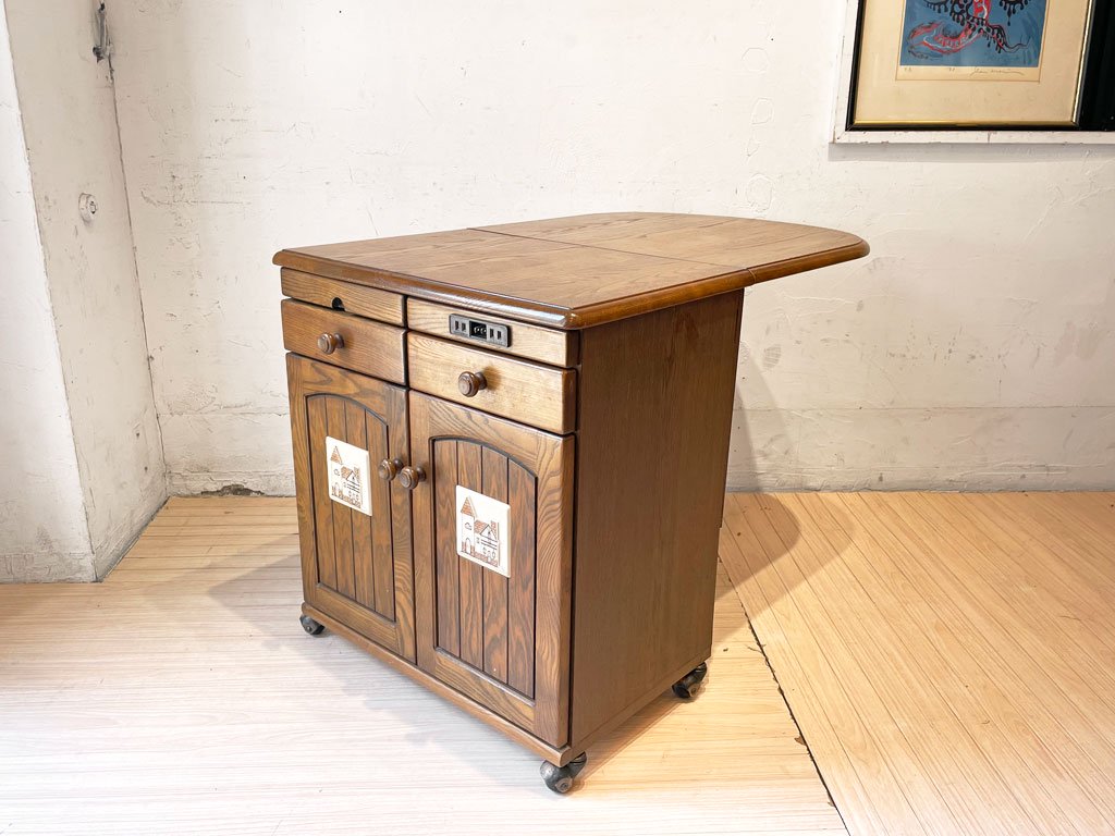 森のサーカス 四国工芸 バタフライ キッチン ワゴン テーブル 楢無垢材天板 タイル装飾 多目的家具 ★