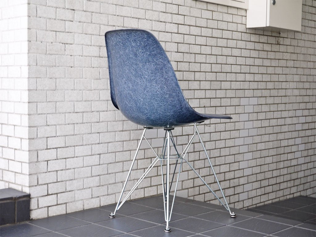 ハーマンミラー Herman Miller サイドシェルチェア 現行FRP製 ネイビー エッフェルベース C&R イームズ ミッドセンチュリー ■