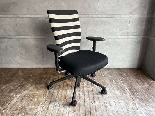 ヴィトラ Vitra Tチェア T-chair アームチェア オフィスチェア デスクチェア ボーダー柄 アントニオ チッテリオ Antonio Citterio ♪