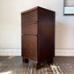 エーフラット a.flat ルーバー Louver cabinet v02 425L ローキャビネット 右開き扉 脚付 Ｈ86cm アジアンリゾートスタイル 定価￥78,551- ◎