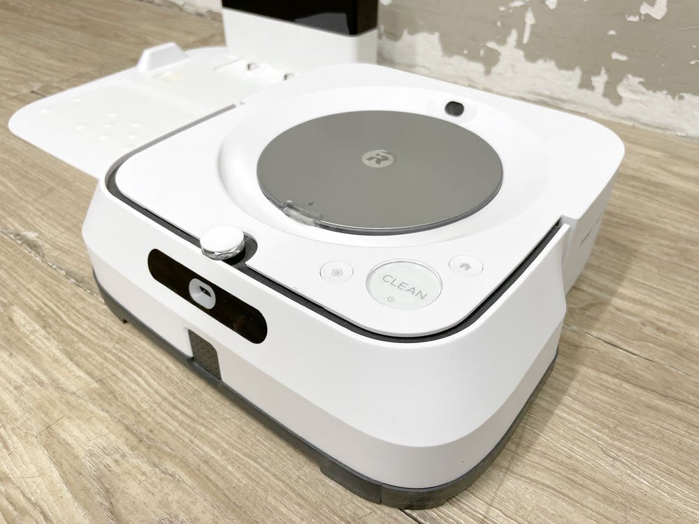 アイロボット iRobot ブラーバ  Braava jet m6 床拭きロボット クリーナー ホワイト 動作確認OK ドライ＆ウェットパッド付き ●