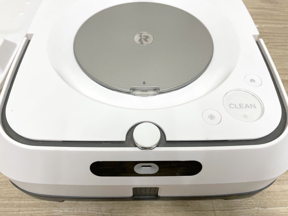 アイロボット iRobot ブラーバ  Braava jet m6 床拭きロボット クリーナー ホワイト 動作確認OK ドライ＆ウェットパッド付き ●