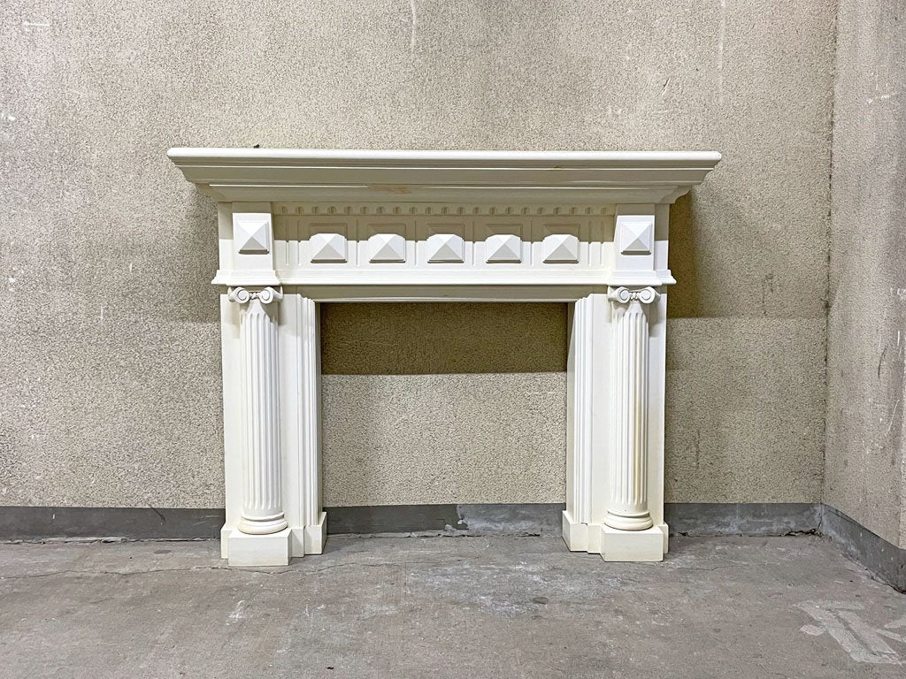 ヨーロピアンクラシカル マントルピース 暖炉枠 フレンチカントリー シャビーシック アンティーク調 ホワイト 〓