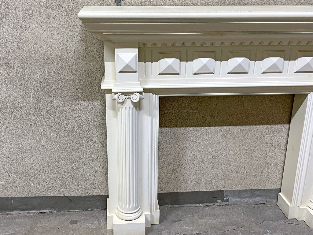 ヨーロピアンクラシカル マントルピース 暖炉枠 フレンチカントリー シャビーシック アンティーク調 ホワイト 〓