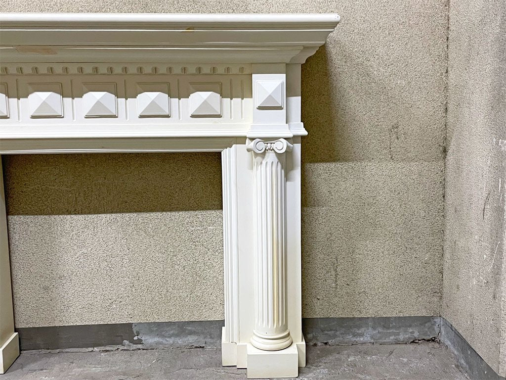 ヨーロピアンクラシカル マントルピース 暖炉枠 フレンチカントリー シャビーシック アンティーク調 ホワイト 〓